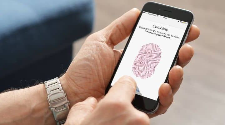 Como colocar mais de uma impressão digital no Touch ID no meu iPhone iOS
