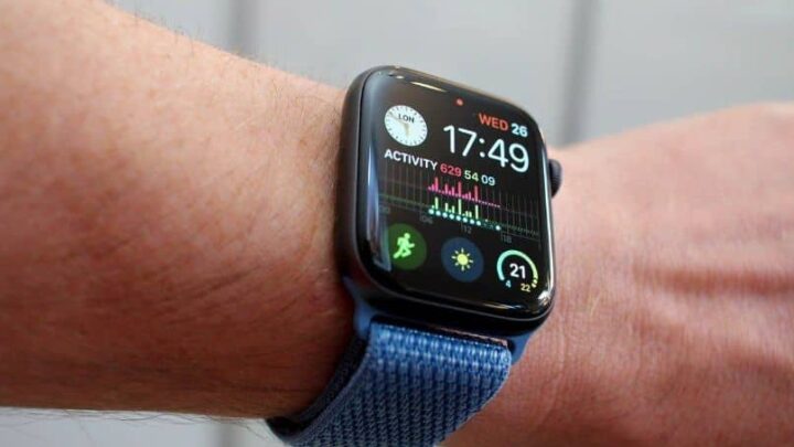Como posso usar o Spotify no meu Apple Watch