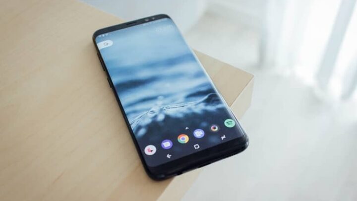 Como ativar a nova versão do Always On Display em qualquer Samsung sem root
